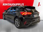 Ford Focus 2020 Musta