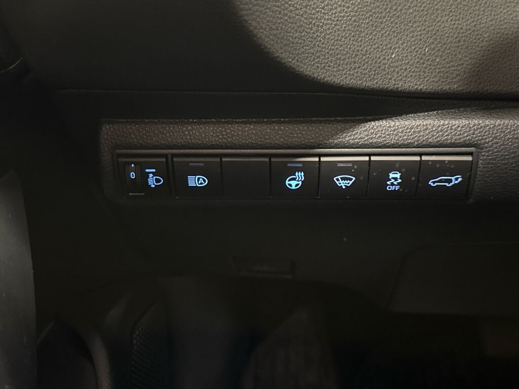 Toyota Corolla 2022 Valkoinen