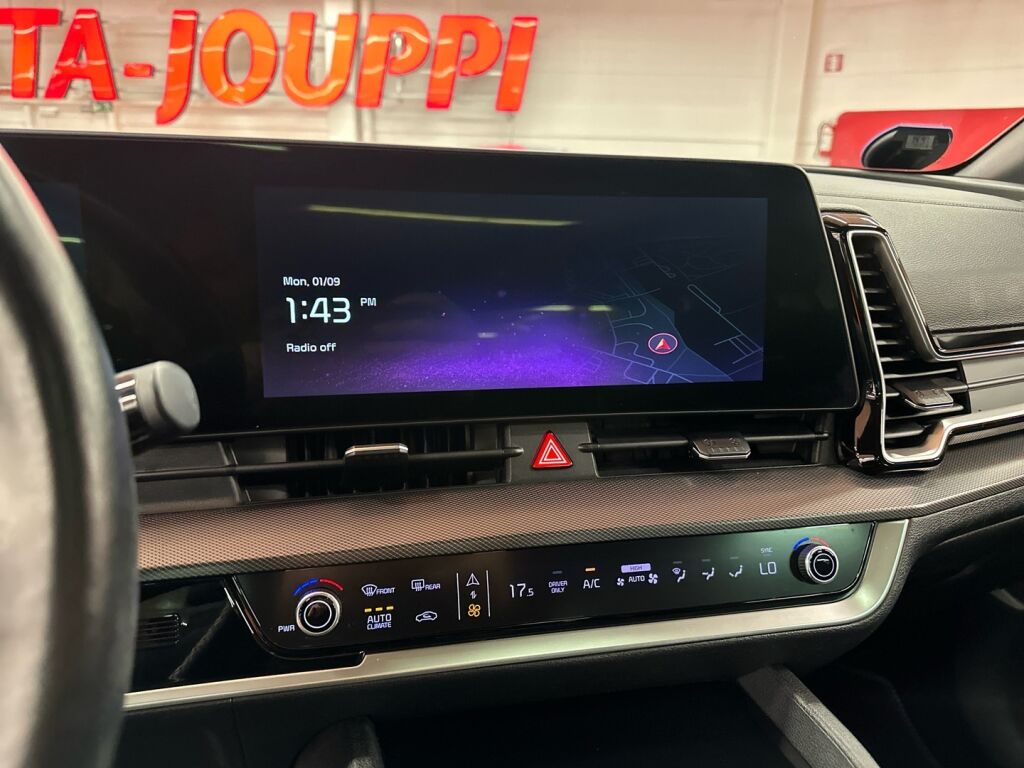 Kia Sportage 2022 Musta