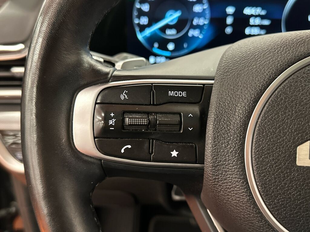 Kia Sportage 2022 Musta