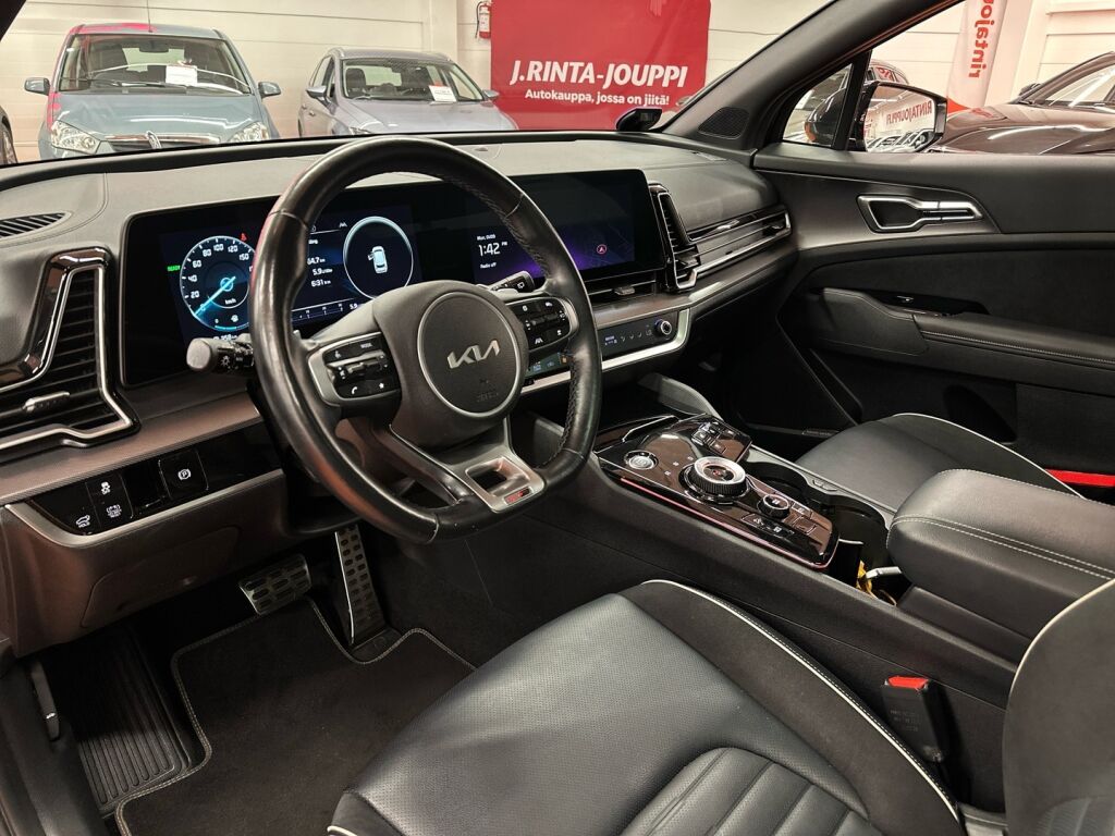 Kia Sportage 2022 Musta