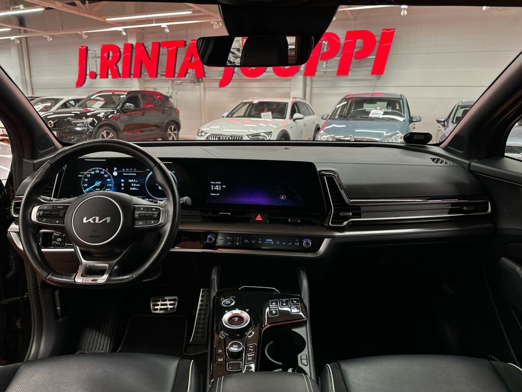 Kia Sportage 2022 Musta