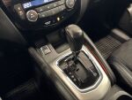 Nissan Qashqai 2015 Punainen
