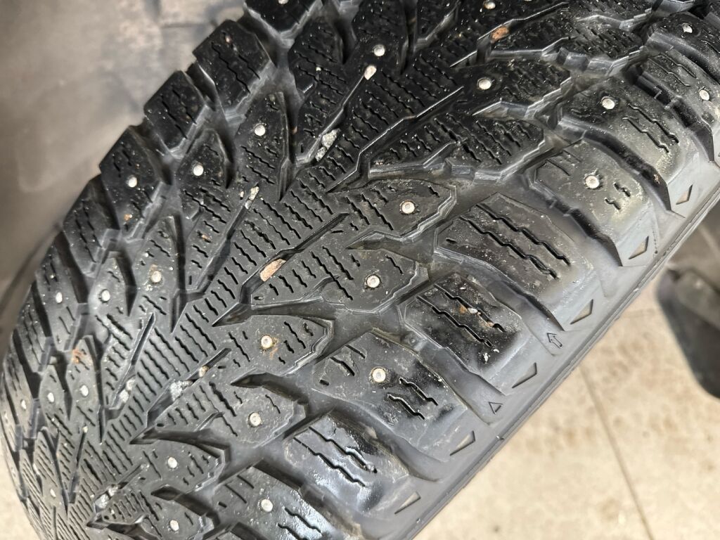 Volvo XC60 2018 Harmaa