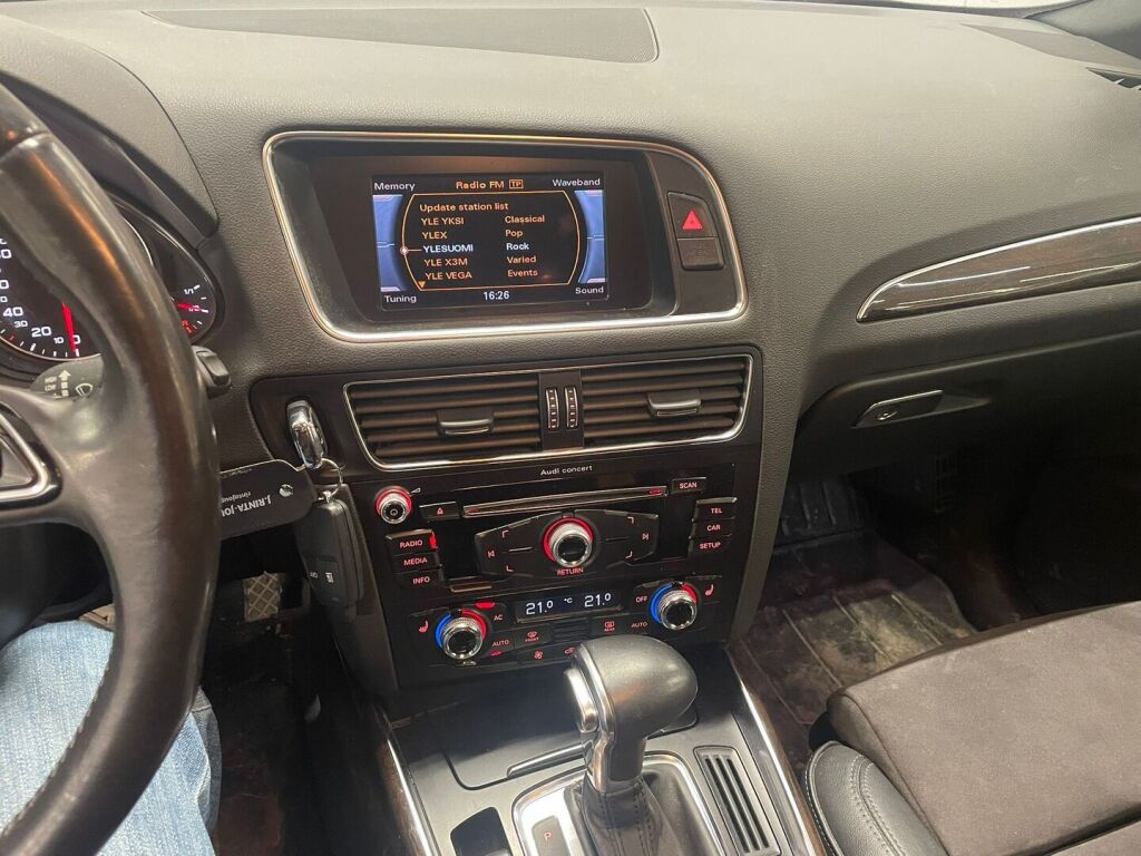 Audi Q5 2012 Punainen