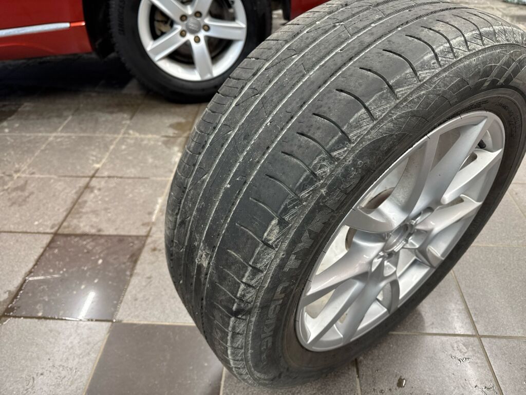 Audi Q5 2013 Punainen