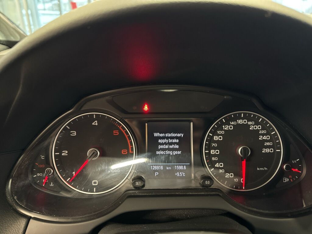 Audi Q5 2013 Punainen