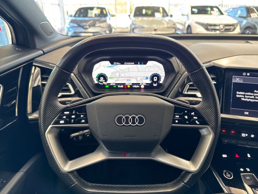 Audi Q4 e-tron 2022 Harmaa