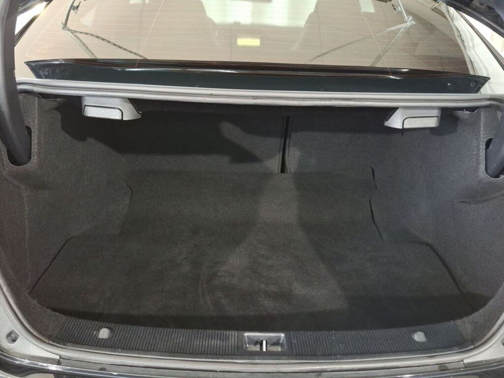 Mercedes-Benz C 2011 Musta