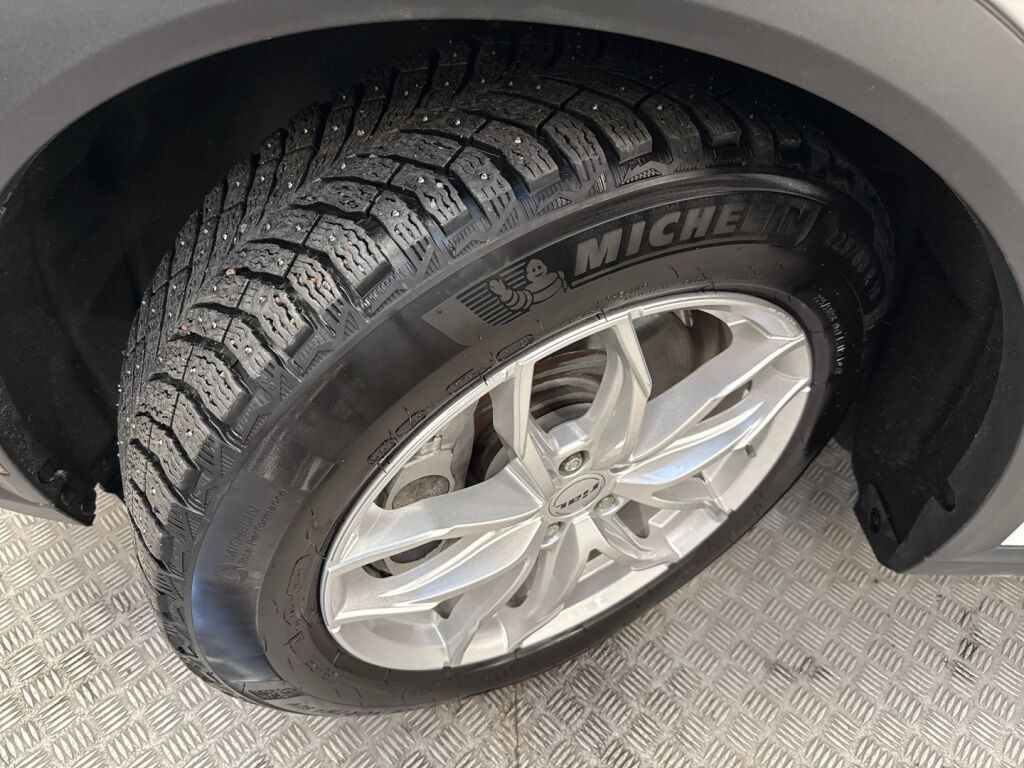 Ford Mustang Mach-E 2022 Valkoinen