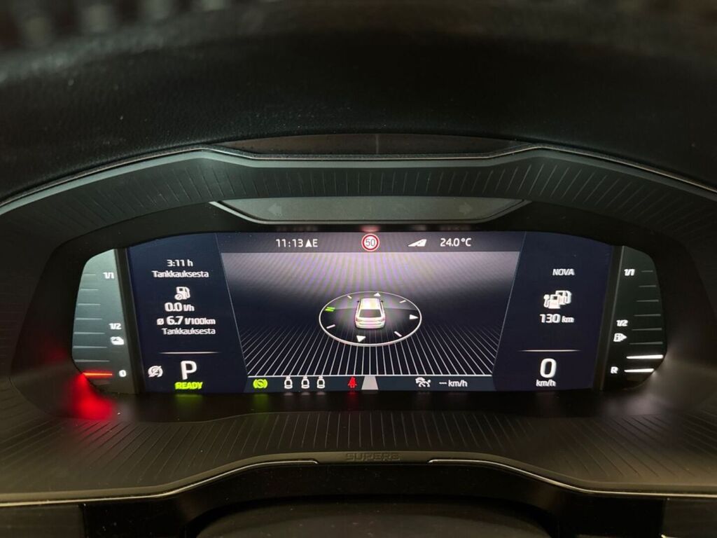 Skoda Superb 2022 Sininen