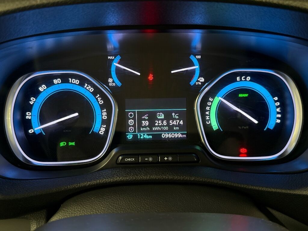 Citroen e-Jumpy 2022 Valkoinen