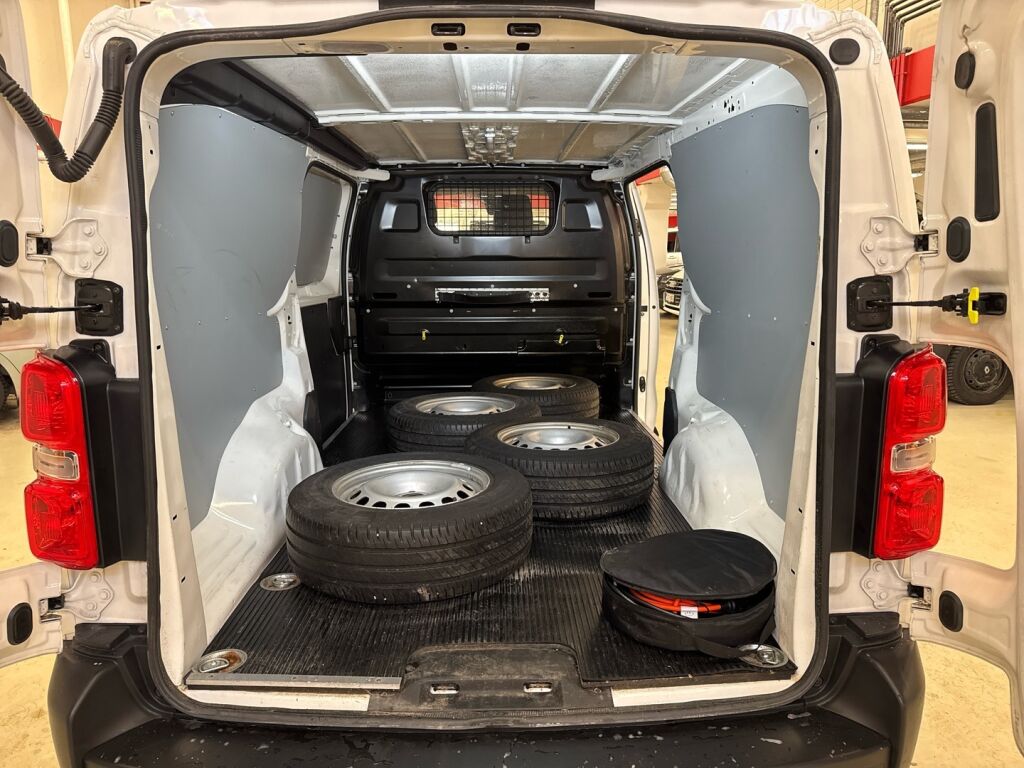 Citroen e-Jumpy 2022 Valkoinen