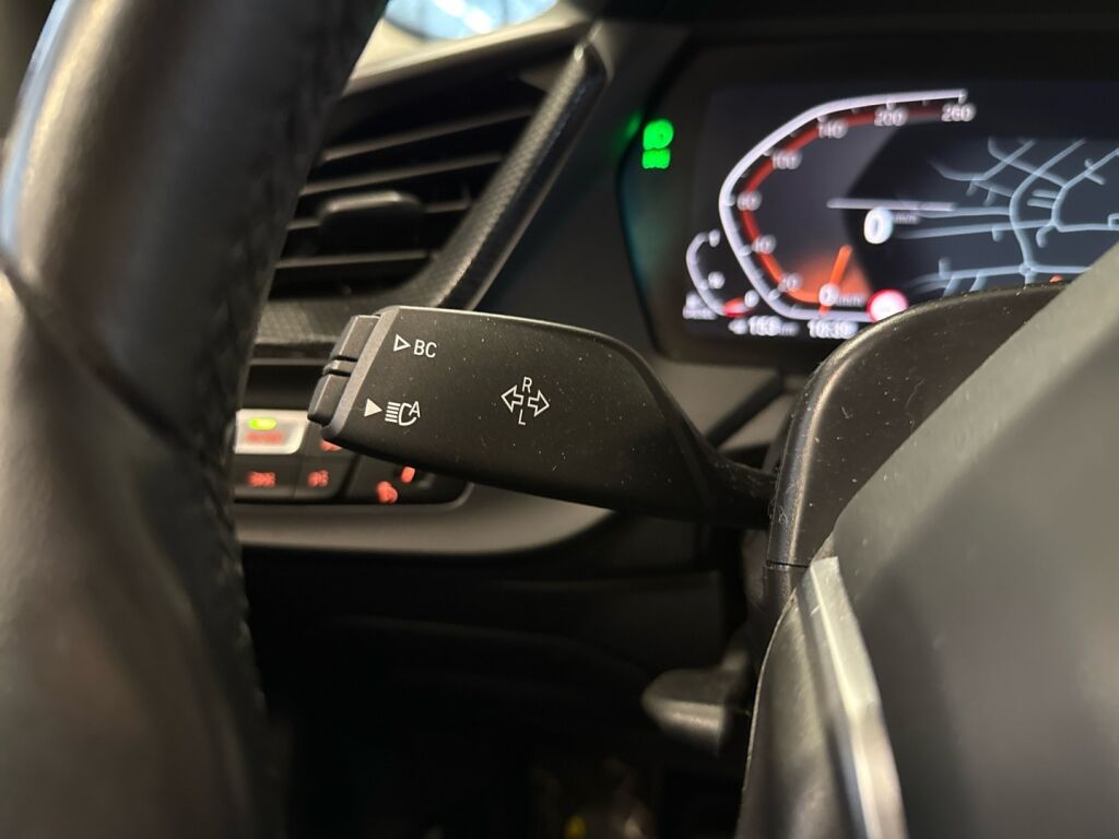 BMW 220 2022 Valkoinen