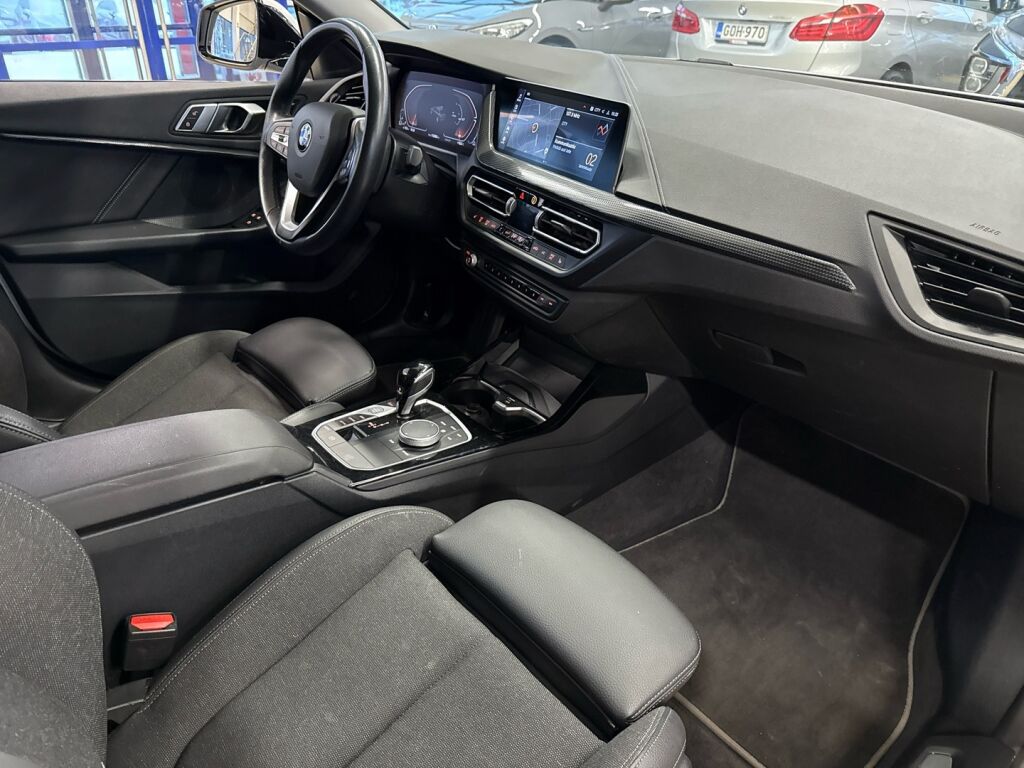 BMW 220 2022 Valkoinen