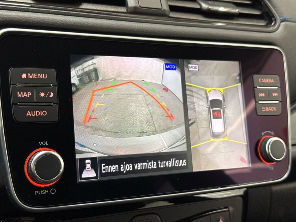 Nissan Leaf 2023 Monivär.