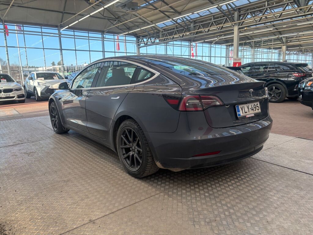 Tesla Model 3 2019 Harmaa