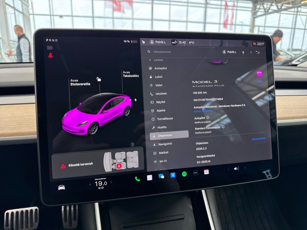 Tesla Model 3 2019 Harmaa