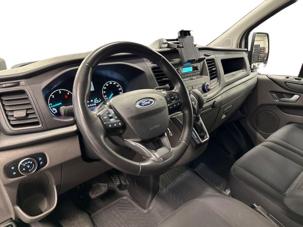 Ford Transit Custom 2023 Valkoinen
