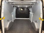 Ford Transit Custom 2023 Valkoinen