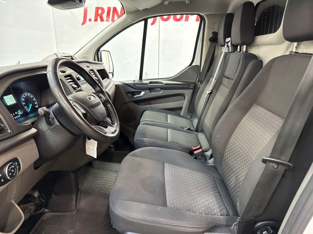 Ford Transit Custom 2023 Valkoinen