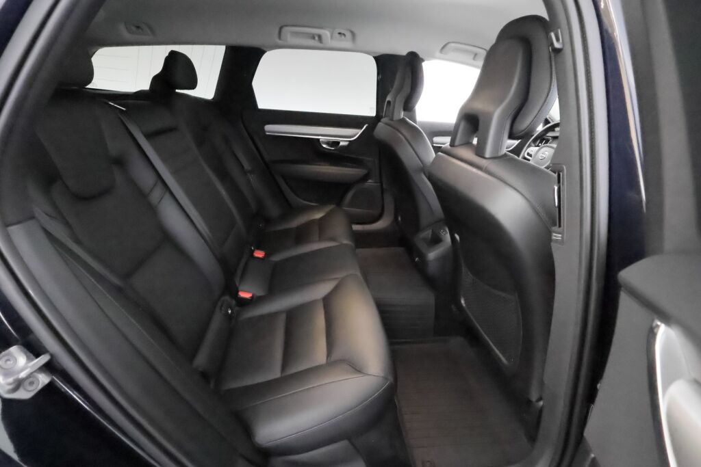 Volvo V90 2017 Sininen