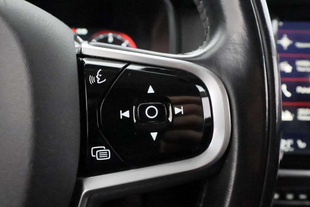 Volvo V90 2017 Sininen