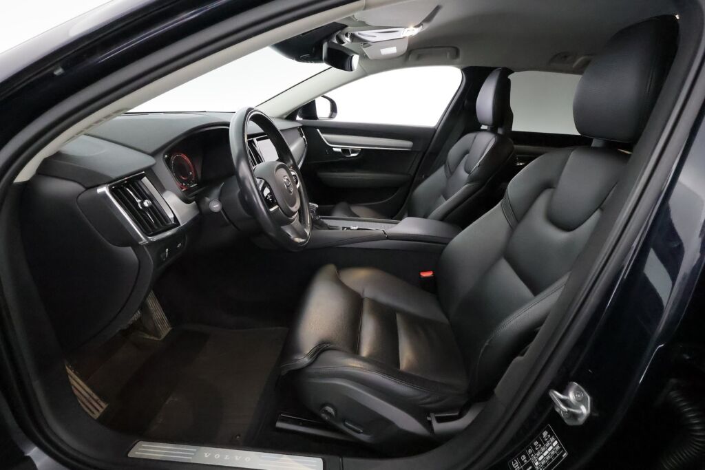 Volvo V90 2017 Sininen
