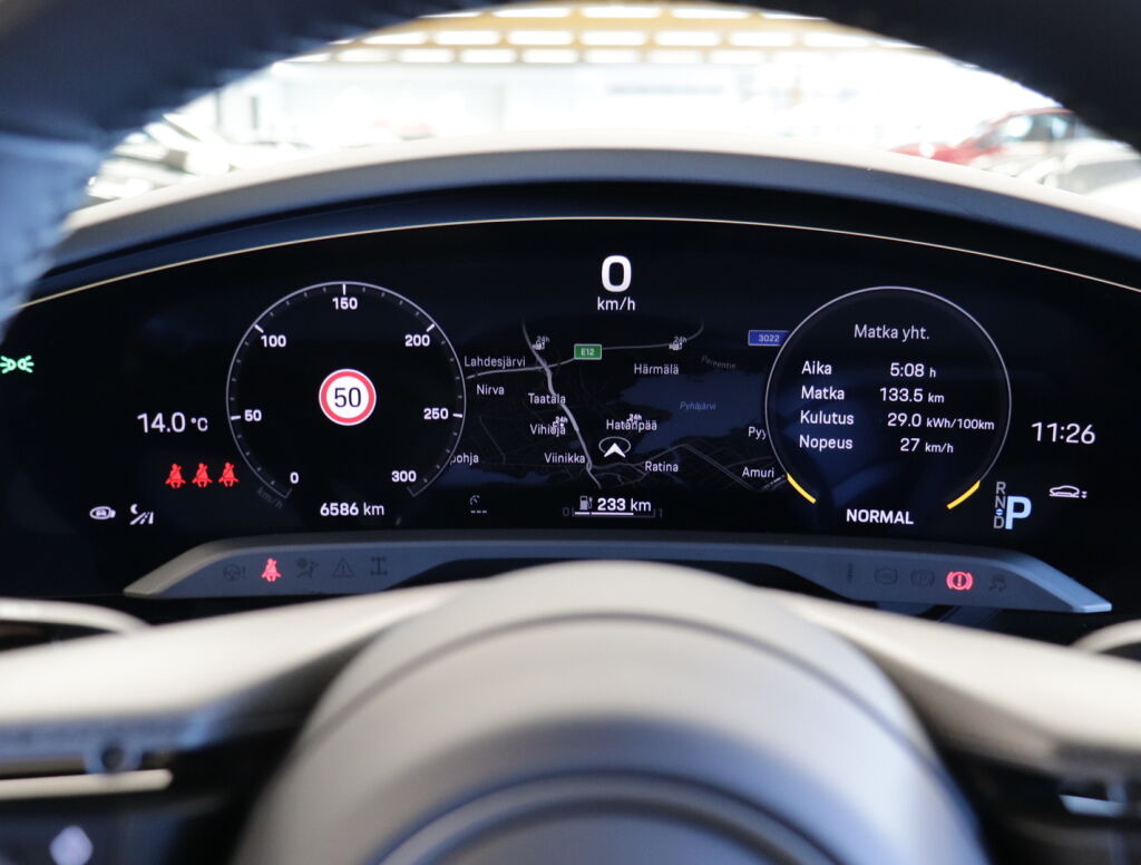 Porsche Taycan 2023 Musta