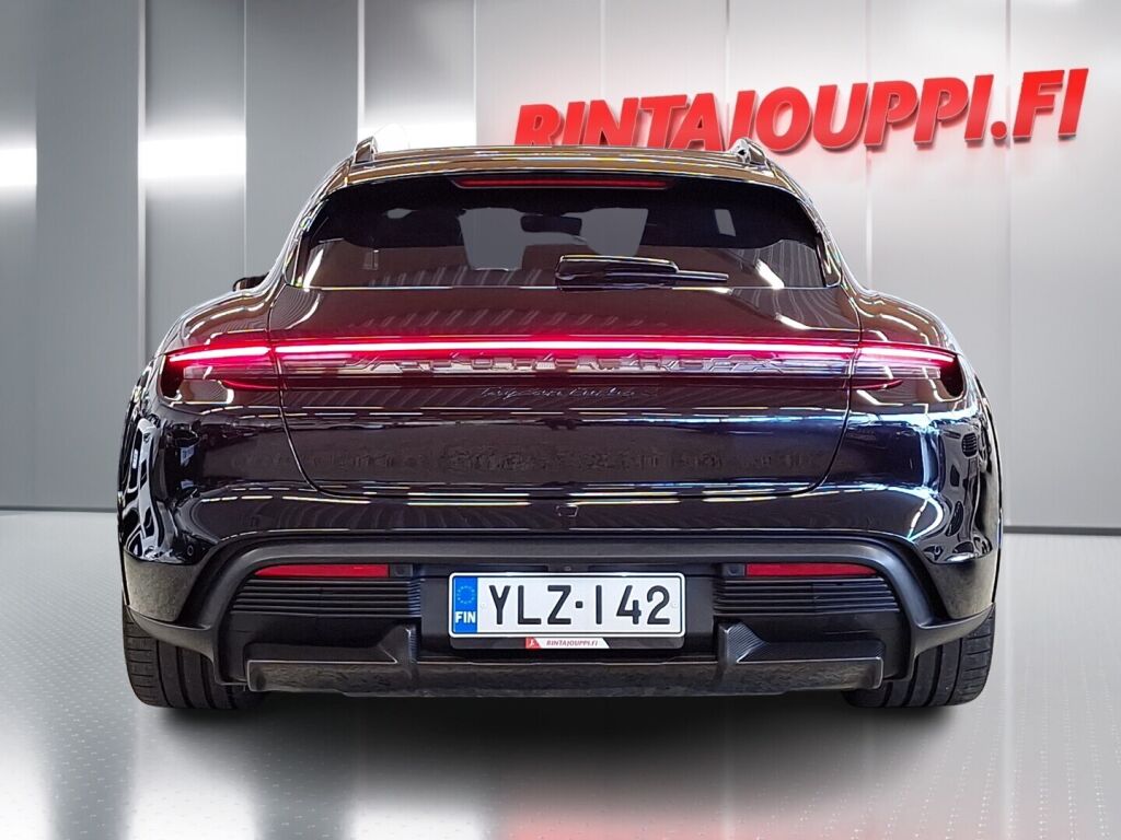 Porsche Taycan 2023 Musta