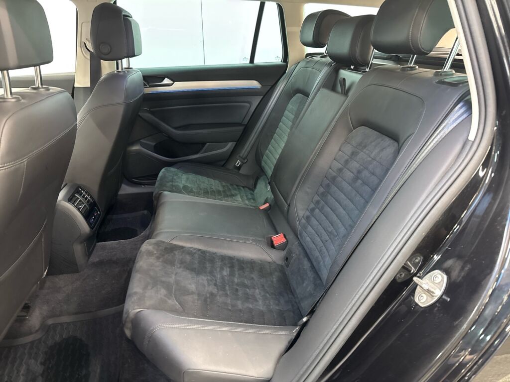 Volkswagen Passat 2018 Musta