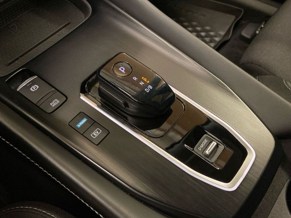 Nissan Qashqai 2024 Harmaa