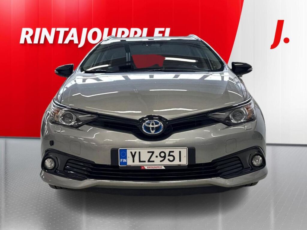 Toyota Auris 2018 Harmaa