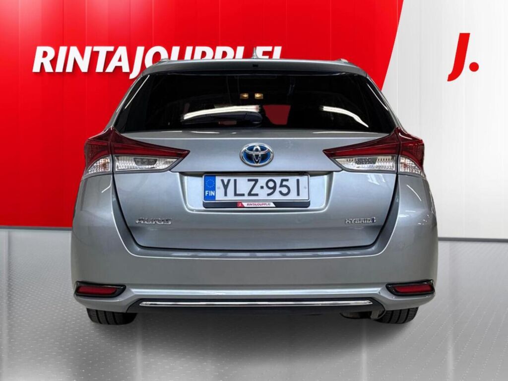 Toyota Auris 2018 Harmaa