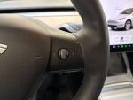 Tesla Model Y 2023 Valkoinen