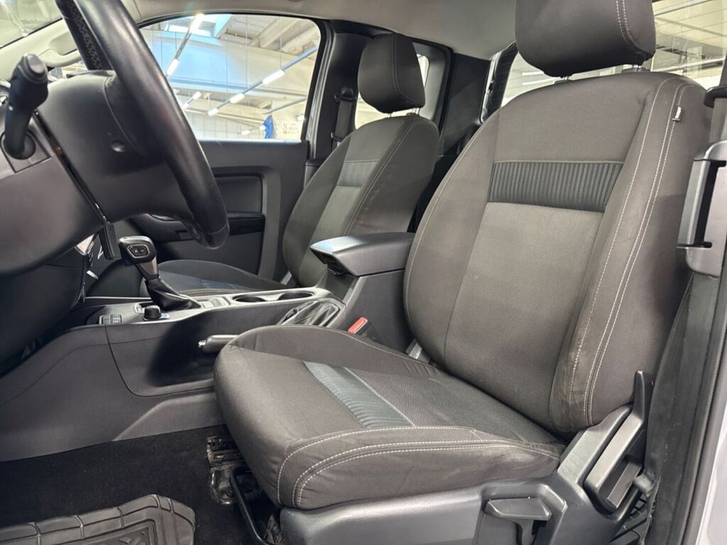 Ford Ranger 2023 Harmaa