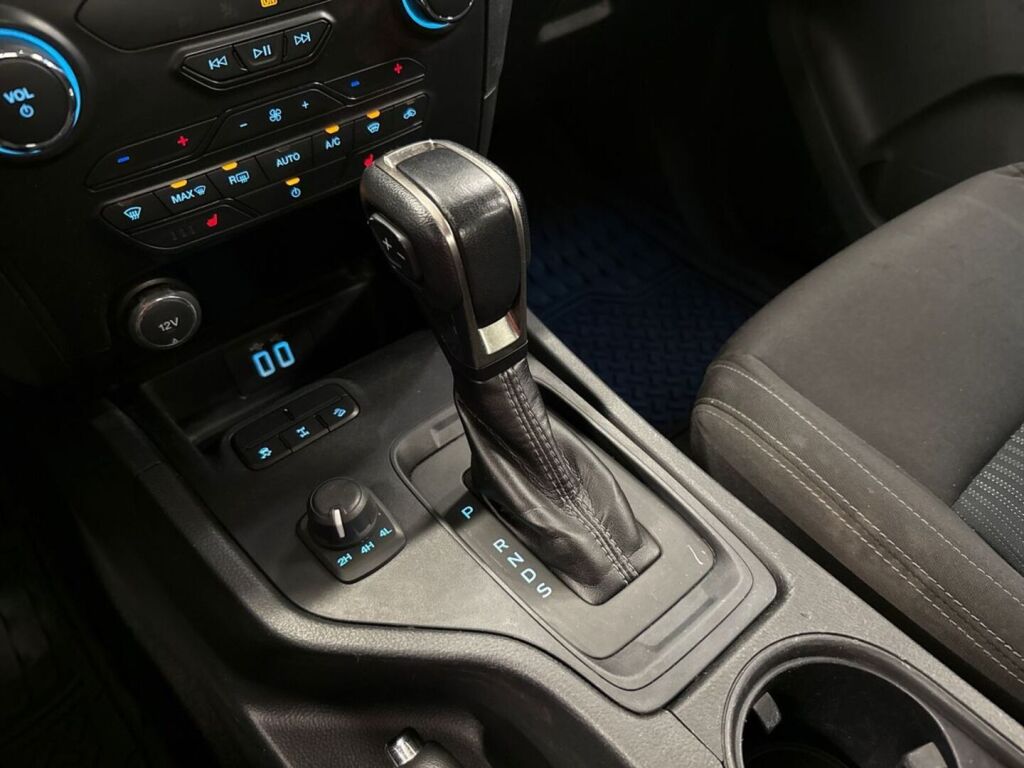 Ford Ranger 2023 Harmaa