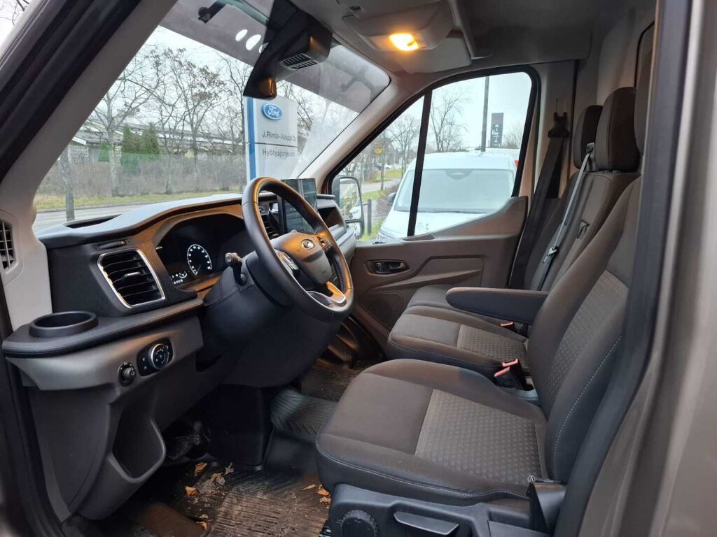 Ford Transit 2023 Harmaa