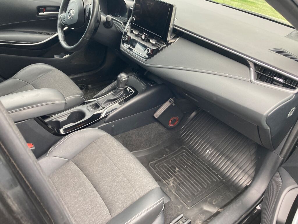 Toyota Corolla 2023 Musta