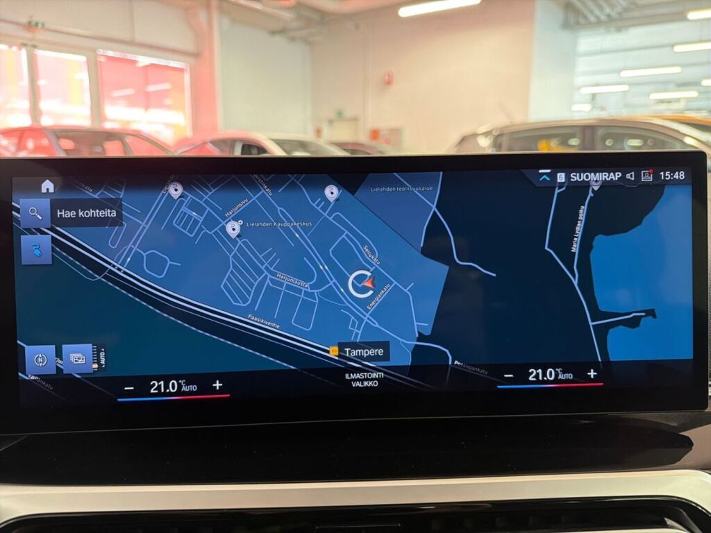 BMW i4 2023 Musta