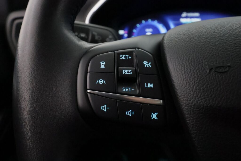 Ford Focus 2023 Harmaa