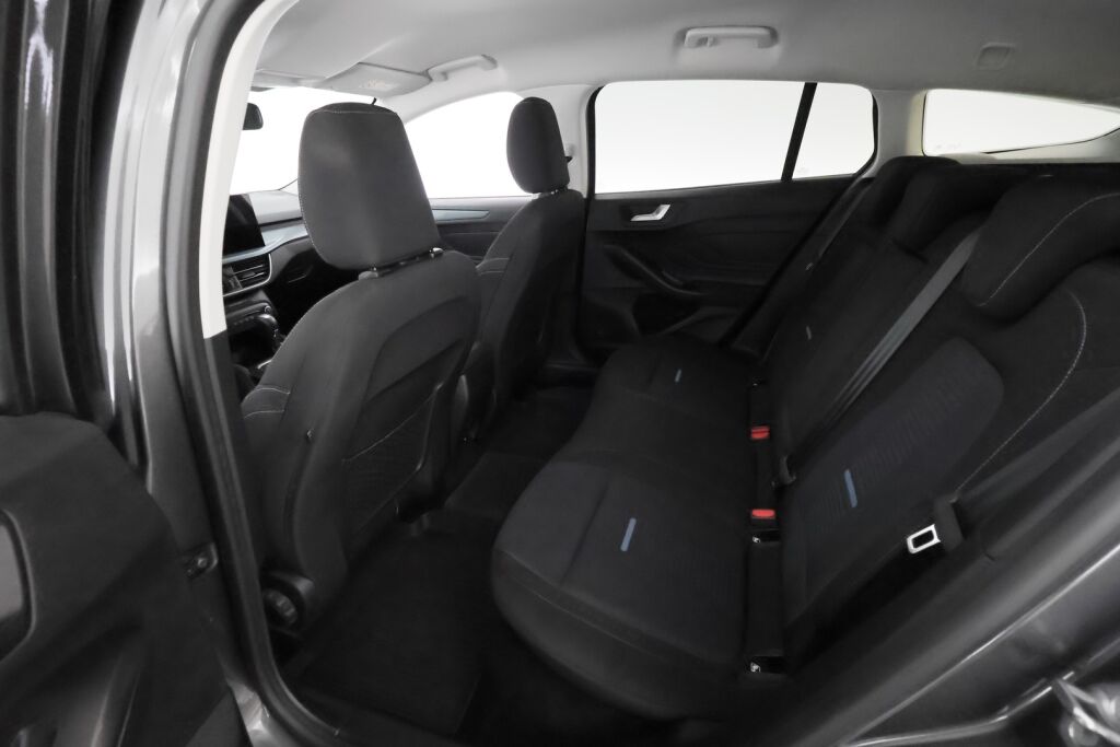 Ford Focus 2023 Harmaa