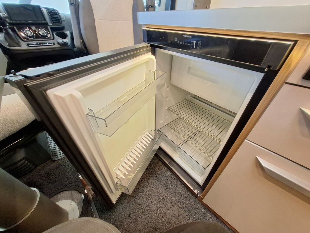 Knaus VAN TI 550 MF Vansation 2023 Valkoinen