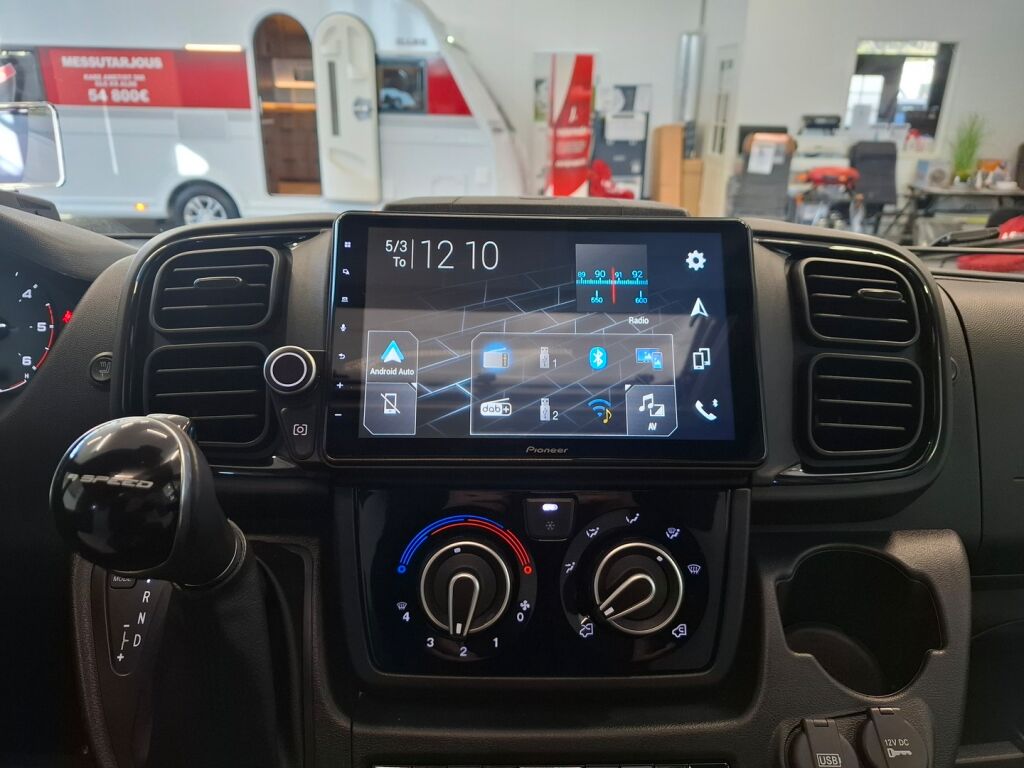 Knaus VAN TI 550 MF Vansation 2023 Valkoinen