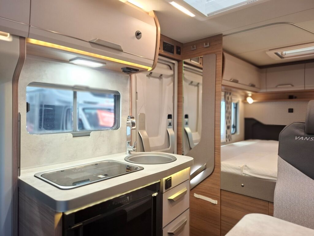 Knaus VAN TI 550 MF Vansation 2023 Valkoinen