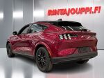 Ford Mustang Mach-E 2026 Punainen