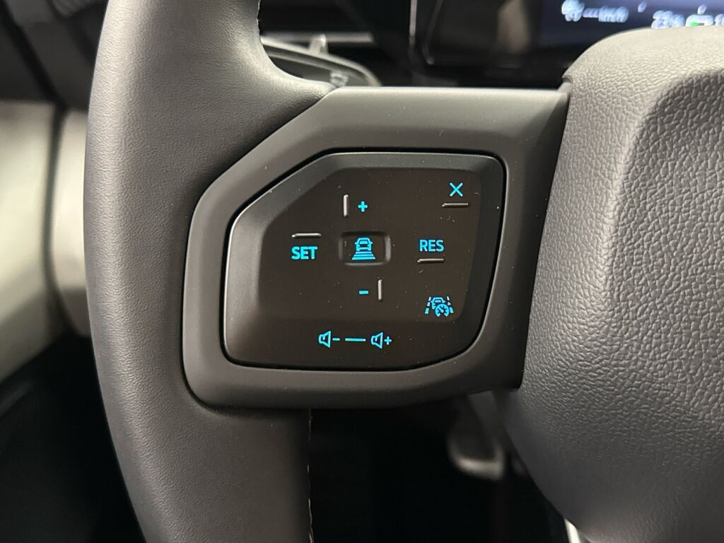 Ford Explorer 2026 Harmaa