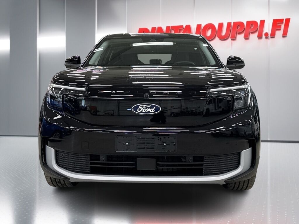 Ford Explorer 2026 Musta