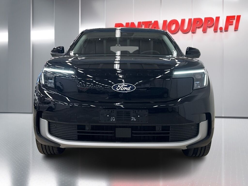 Ford Explorer 2026 Musta