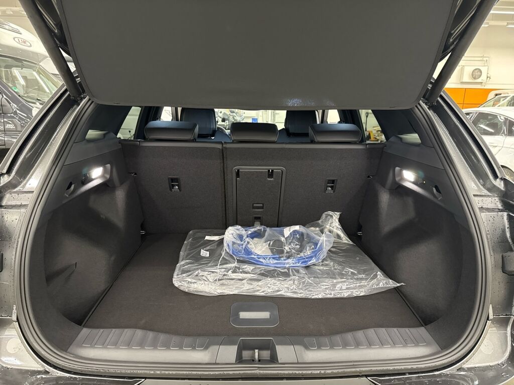 Ford Explorer 2026 Harmaa